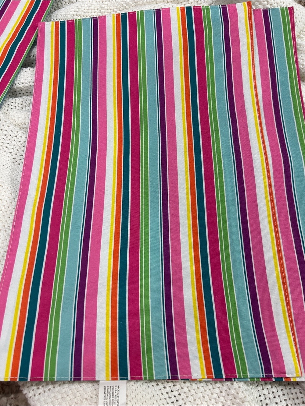 Summer Placemats Indoor Outdoor Patio Parties Bright Stripes Festive Colors SIX - Picture 5 of 6
